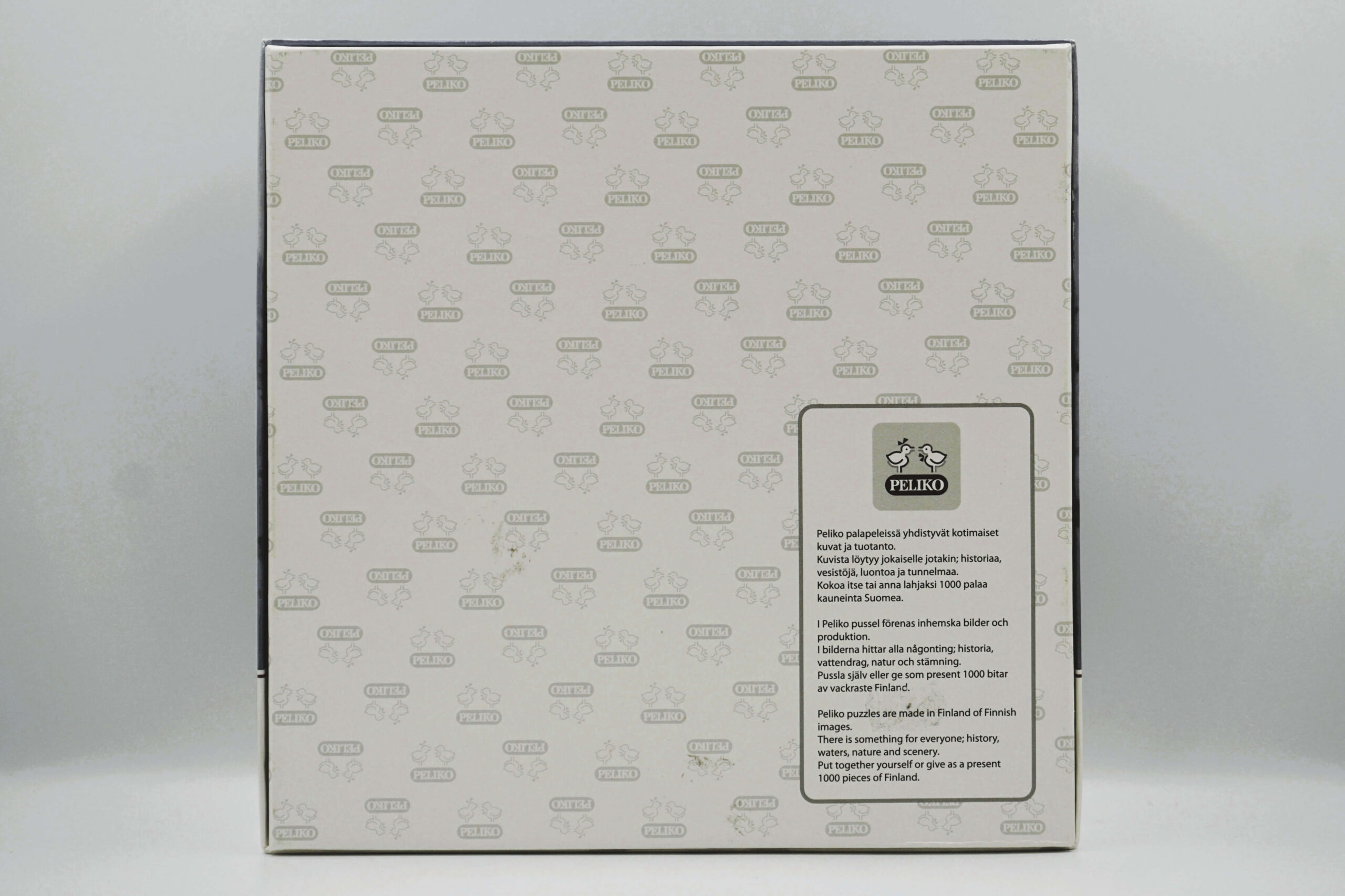 Peliko - Vintern - 1000 bitar (595) bak